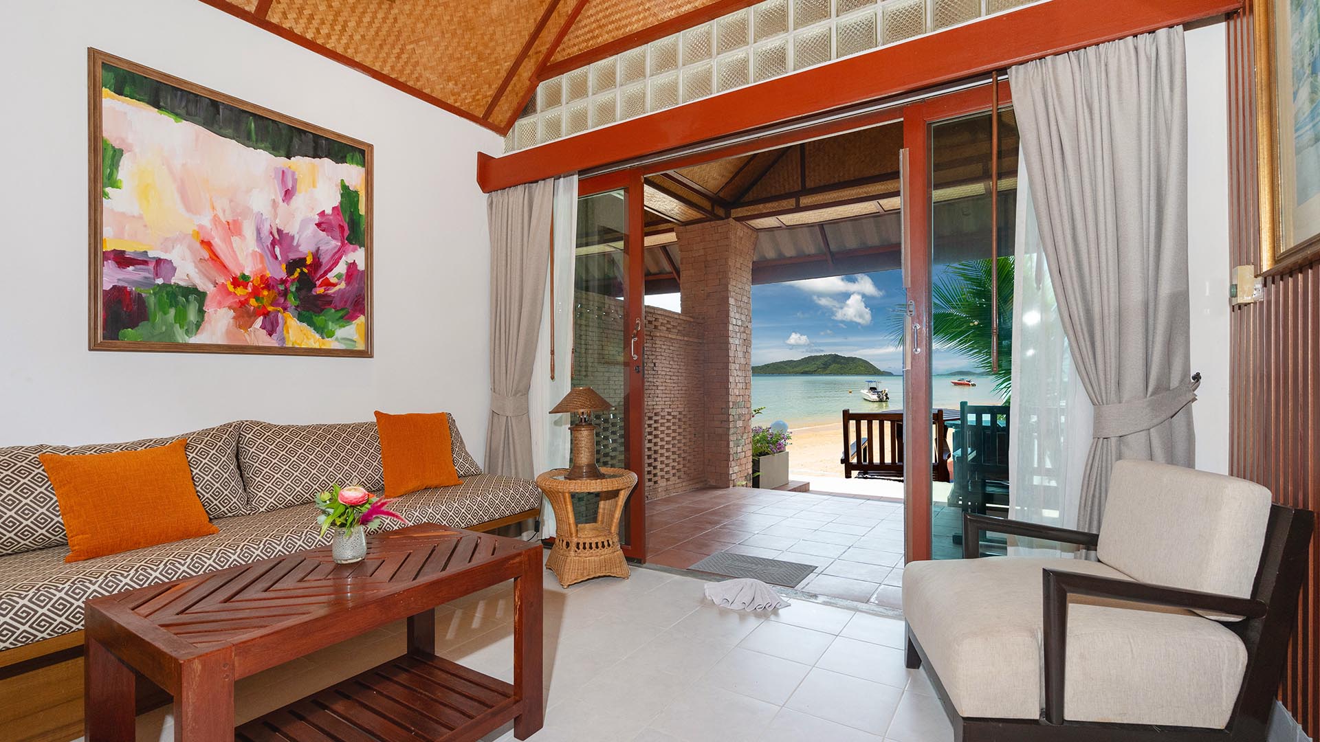 Friendship Beach Resort & Spa - Beachfront Suite