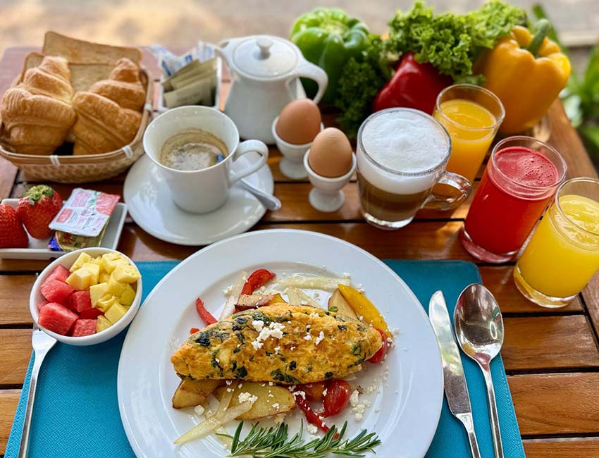 Friendship Beach Resort & Spa - Breakfast